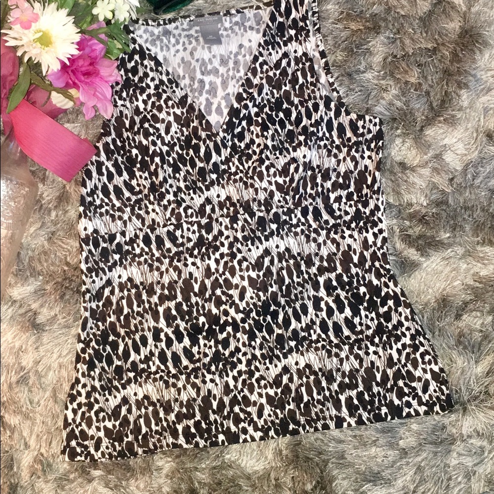 ANN TAYLOR ABSTRACT PRINT CROSS OVER TOP